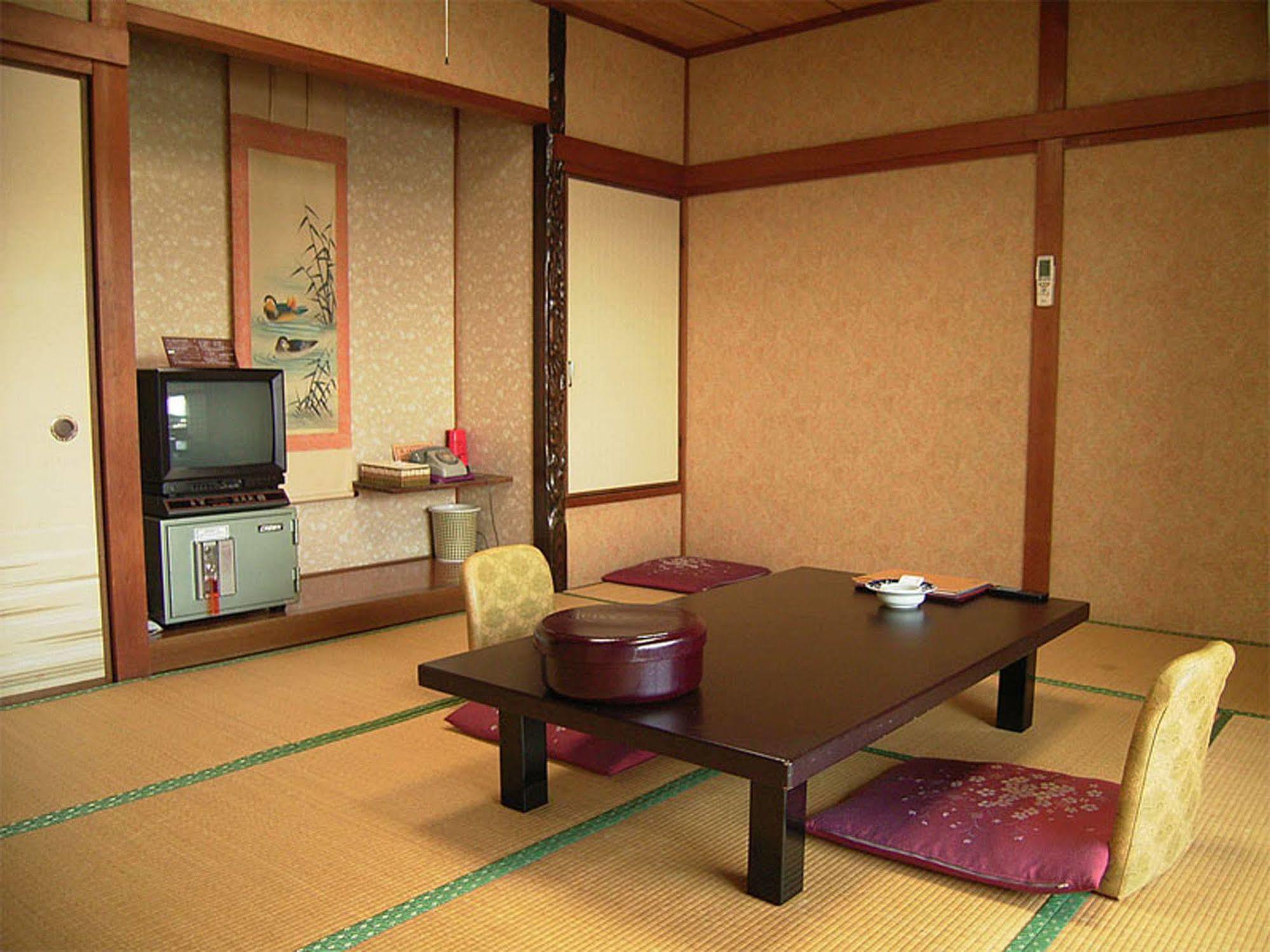Toushijima Onsen Suzunami โทบะ ภายนอก รูปภาพ