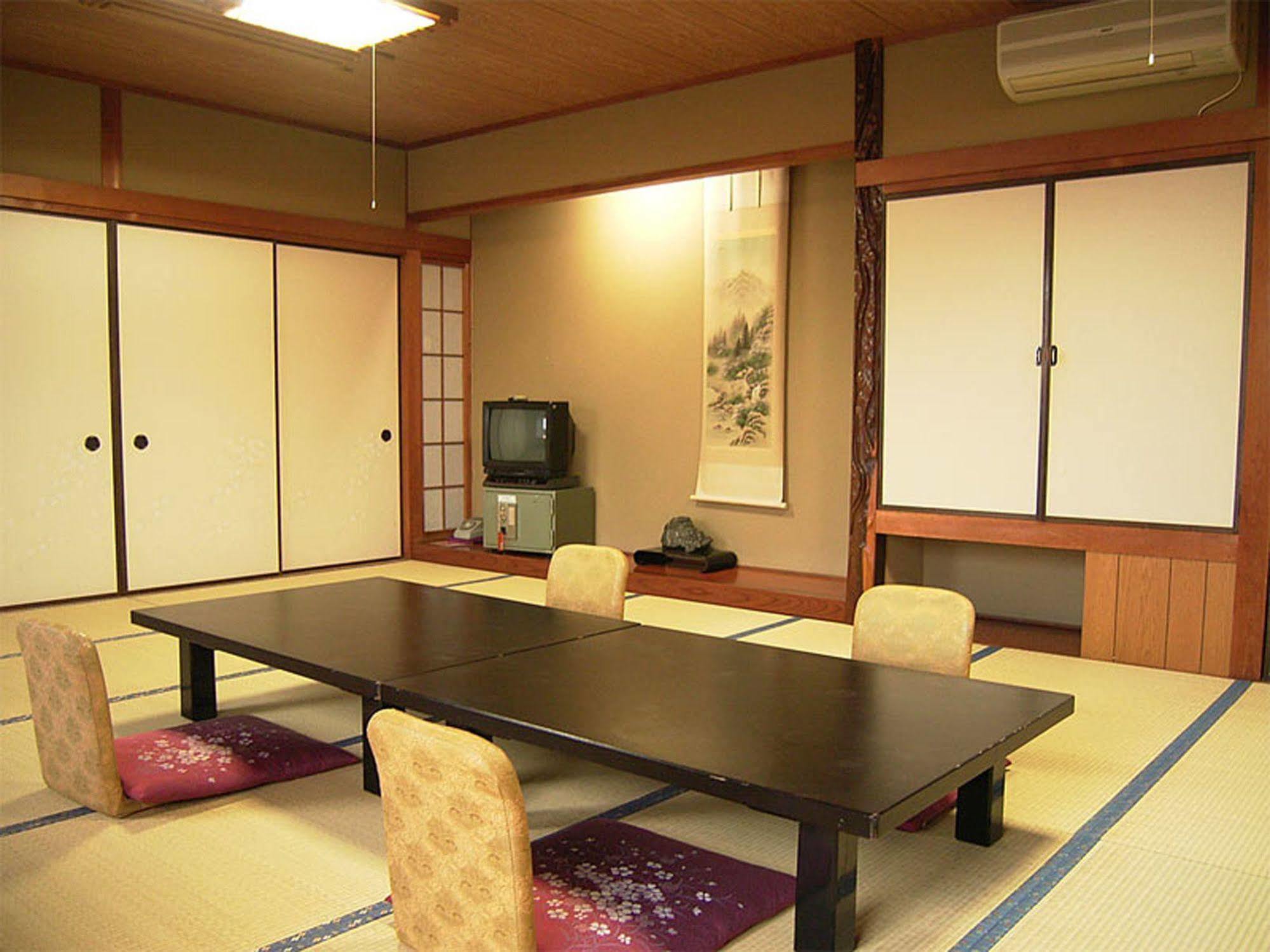 Toushijima Onsen Suzunami โทบะ ภายนอก รูปภาพ