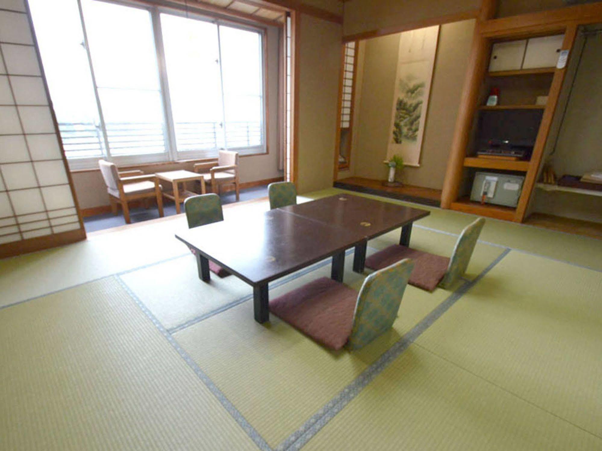 Toushijima Onsen Suzunami โทบะ ภายนอก รูปภาพ