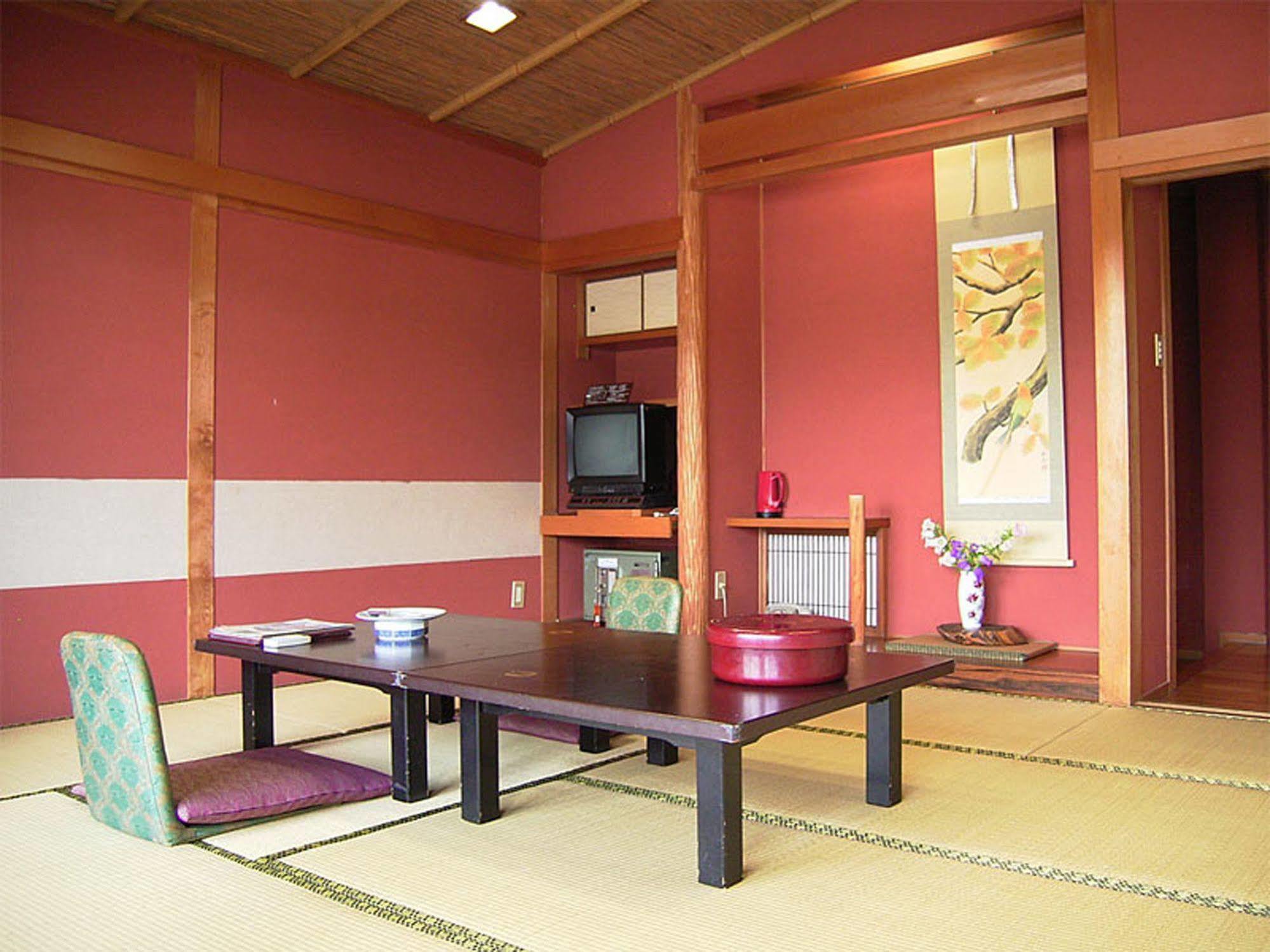 Toushijima Onsen Suzunami โทบะ ภายนอก รูปภาพ